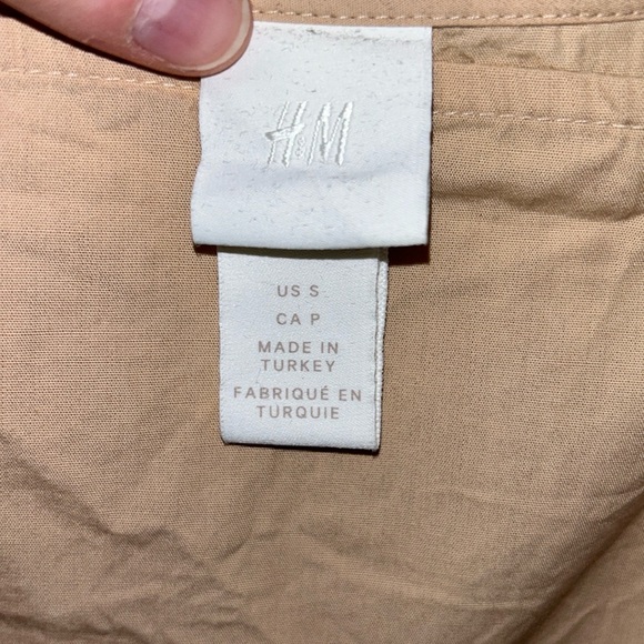 H&M Puff-Sleeved Dress - Picture 3 of 5